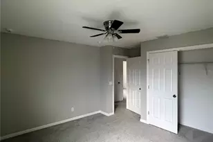 911 Avenal Ln, Davenport, FL 33837 - Photo 17