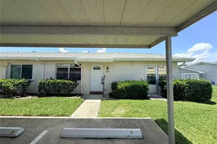 2304 Glenmore Cir, Sun City Center, FL 33573 - Photo 31