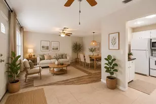 2304 Glenmore Cir, Sun City Center, FL 33573 - Photo 9