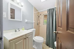 1300 Sherman Ave, Tavares, FL 32778 - Photo 21