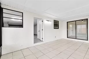 9140 SE 155th Pl, Summerfield, FL 34491 - Photo 17