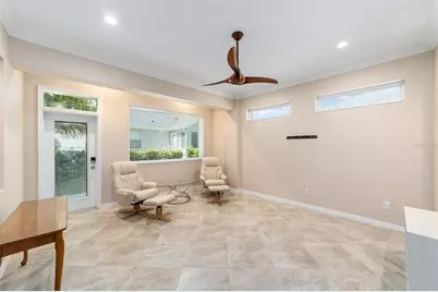 562 Allenwood Loop, The Villages, FL 32162 - Photo 11