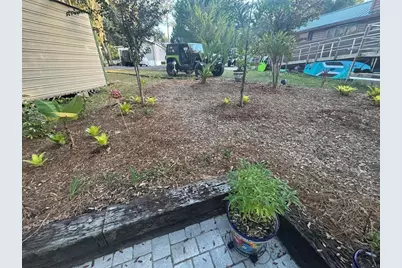 25244 NE 143rd  St #180, Salt Springs, FL 32134 - Photo 13