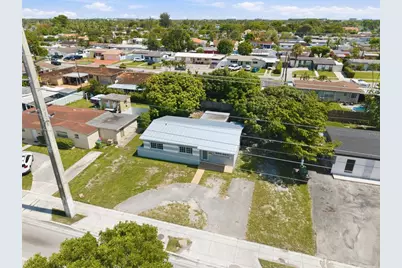 998 W 68th Street, Hialeah, FL 33014 - Photo 33
