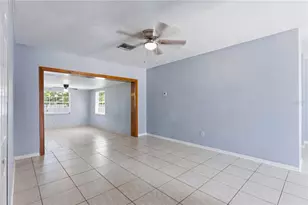 998 W 68th St, Hialeah, FL 33014 - Photo 11