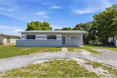 998 W 68th Street, Hialeah, FL 33014 - Photo 3