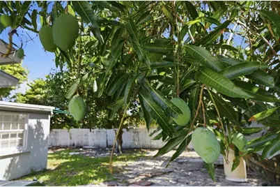 998 W 68th Street, Hialeah, FL 33014 - Photo 29