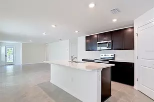 31115 Silver Stage Dr, Brooksville, FL 34602 - Photo 7