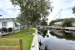 10270 W Grotto Ct, Homosassa, FL 34448 - Photo 9