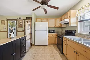7391 SE 117th Terrace, Morriston, FL 32668 - Photo 17