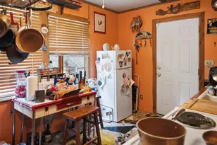 5229 SE 1st St, Trenton, FL 32693 - Photo 5