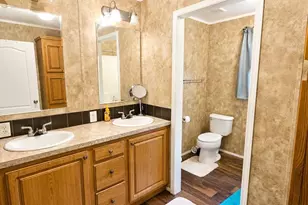 11005 SE 165th Terrace Rd, Ocklawaha, FL 32179 - Photo 15