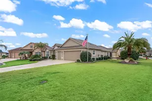 3556 Mistletoe Ct, The Villages, FL 32163 - Photo 5
