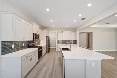 10406 SW 105th Court, Ocala, FL 34481 - Photo 15