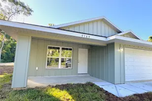 9789 S Clearsprings Dr, Floral City, FL 34436 - Photo 1