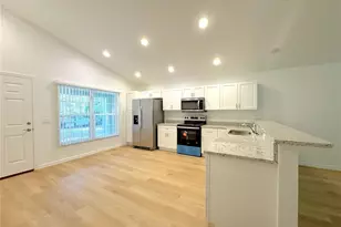 9789 S Clearsprings Dr, Floral City, FL 34436 - Photo 3