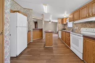 13530 SW 87 St, Archer, FL 32618 - Photo 5