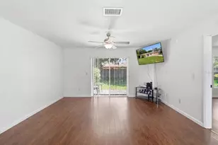 906 Oak St, Inverness, FL 34452 - Photo 9