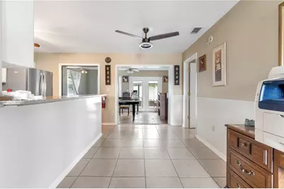 1029 Pine Ridge Circle, Brandon, FL 33511 - Photo 7