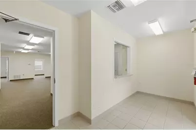 4390 NE 35th Street #2, Ocala, FL 34479 - Photo 3