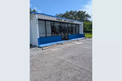 822 SW Broadway St, Ocala, FL 34475 - Photo 1