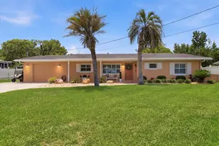 1302 SE Paradise Ave, Crystal River, FL 34429 - Photo 57