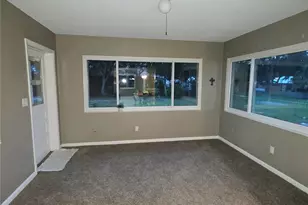 21654 SW Raintree St, Dunnellon, FL 34431 - Photo 5
