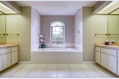 9685 Southern Belle Drive, Weeki Wachee, FL 34613 - Photo 17