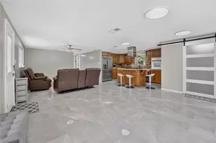 11782 SW 140th St, Dunnellon, FL 34432 - Photo 9
