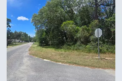 8467 N Empire Avenue, Citrus Springs, FL 34433 - Photo 3