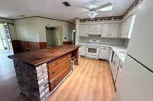 5890 SE 145th St, Summerfield, FL 34491 - Photo 9