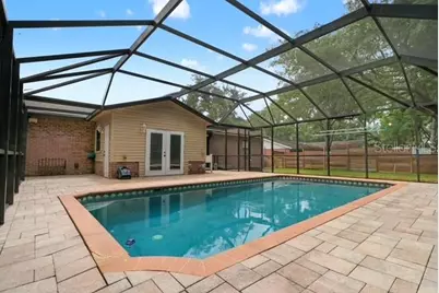 6057 Knollwood Drive, Dade City, FL 33523 - Photo 9