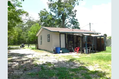 306 Florida Drive, Palatka, FL 32177 - Photo 3