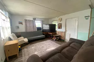 18385 SE 18th Street Rd, Silver Springs, FL 34488 - Photo 3