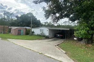 18385 SE 18th Street Rd, Silver Springs, FL 34488 - Photo 1