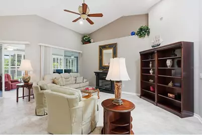 6042 Landings Boulevard, Lady Lake, FL 32159 - Photo 13