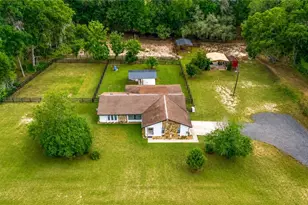 2735 NE 127th Pl, Anthony, FL 32617 - Photo 11