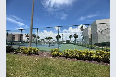 7400 Sun Island Drive S #111, South Pasadena, FL 33707 - Photo 53