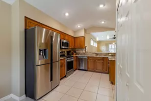 6116 Armada St, Tavares, FL 32778 - Photo 7