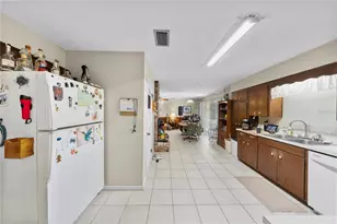 2137 SE 11th St, Ocala, FL 34471 - Photo 29