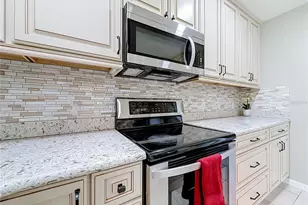 8831 E Sandpiper Dr, Inverness, FL 34450 - Photo 17