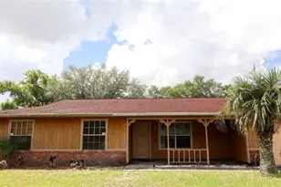66 Silver Ln, Ocala, FL 34472 - Photo 1