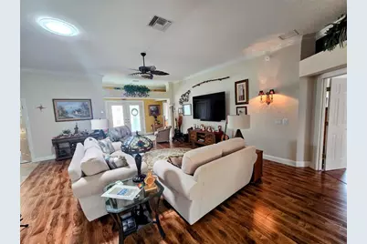 17842 SE 86th Auburn Avenue, The Villages, FL 32162 - Photo 13