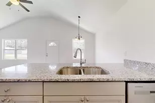 13725 SW 111th Ln, Dunnellon, FL 34432 - Photo 17
