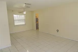 330 SE 6th St, Williston, FL 32696 - Photo 9