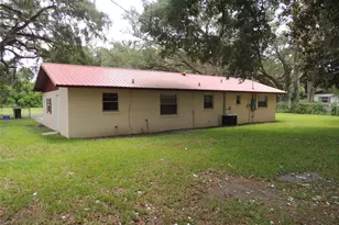 330 SE 6th St, Williston, FL 32696 - Photo 5