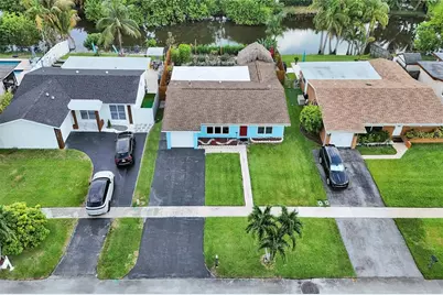 12341 NW 29th Manor, Sunrise, FL 33323 - Photo 5