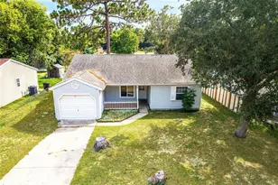21 Spring Loop Cir, Ocala, FL 34472 - Photo 1