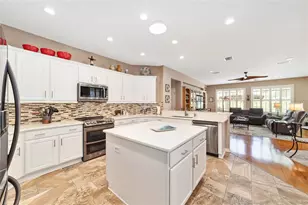 12859 SE 91st Terrace Rd, Summerfield, FL 34491 - Photo 17