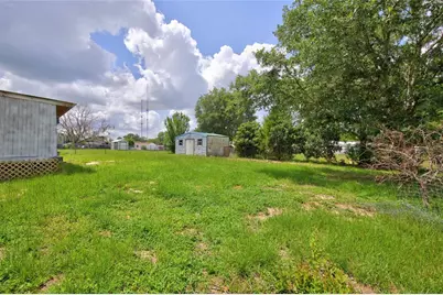6766 NE 1st Place, Ocala, FL 34470 - Photo 27